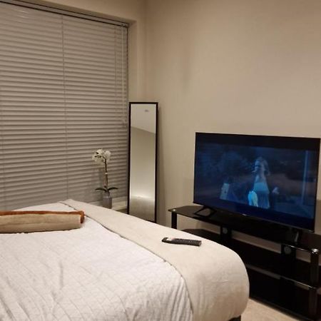 London City Apartment One Ealing kerület Kültér fotó