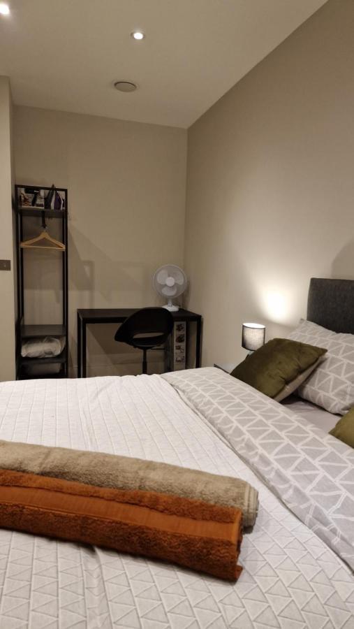 London City Apartment One Ealing kerület Kültér fotó